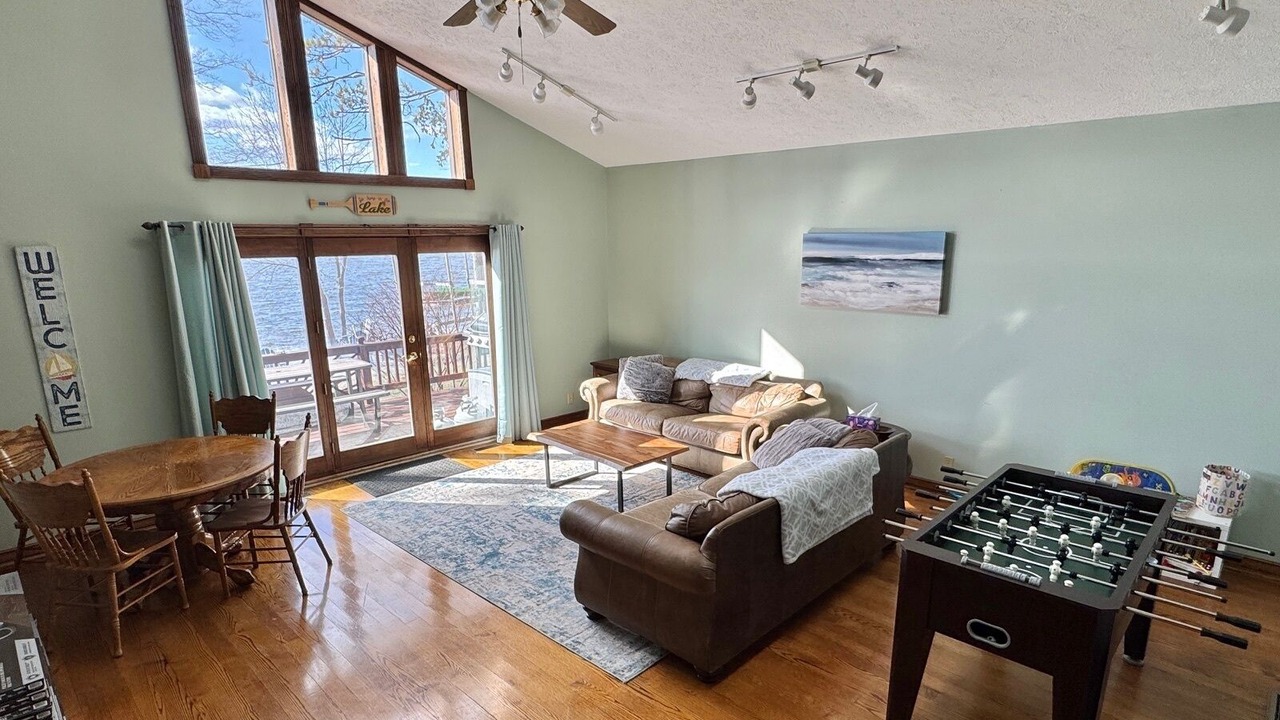 Photo of Bedroom in Parrott Point