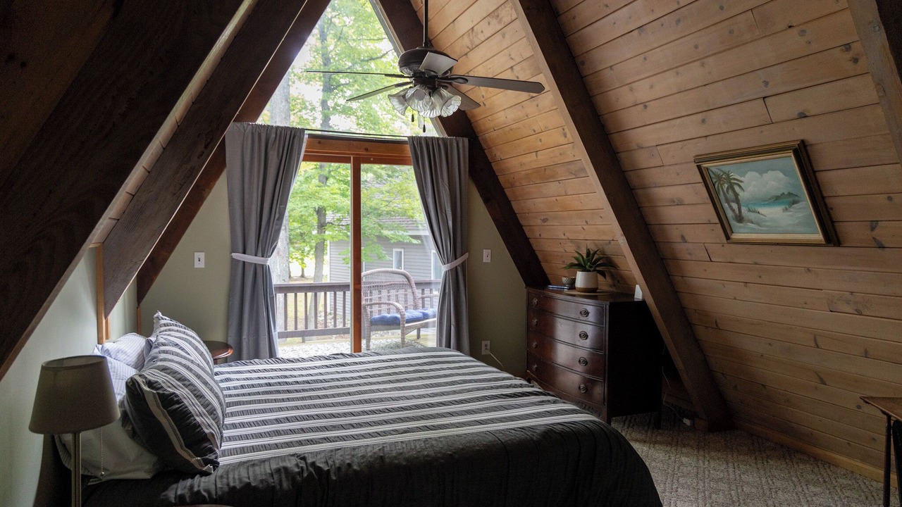 Photo of Bedroom in Parrott Point