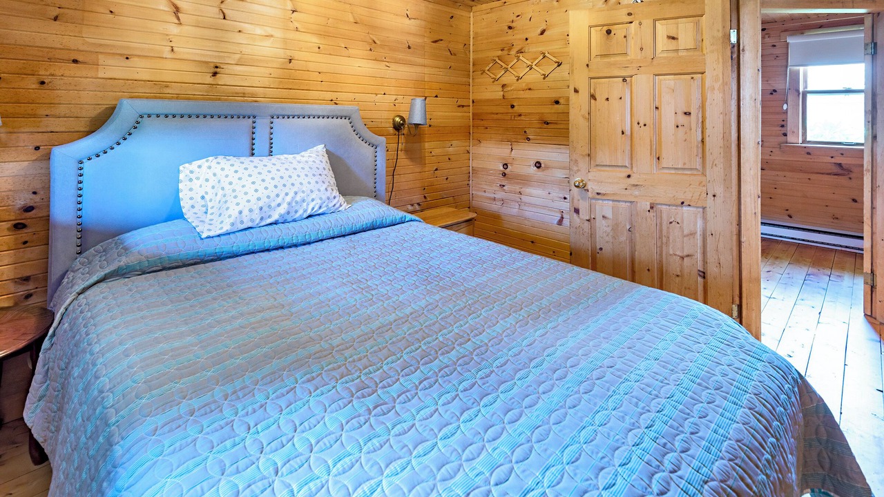 Photo of Bedroom in Guysborough County