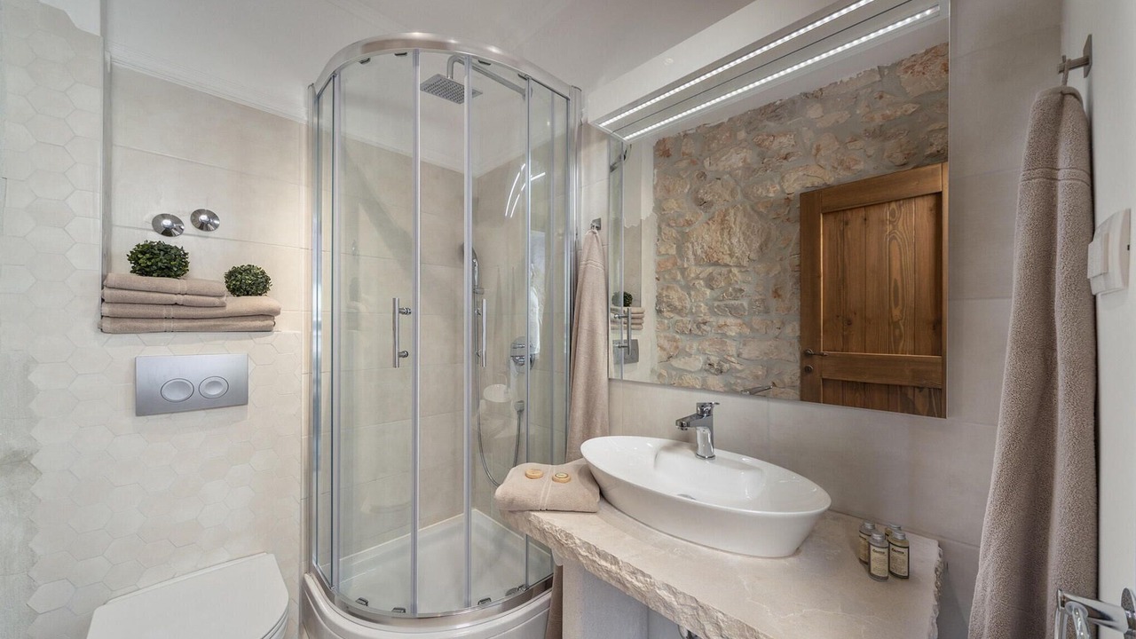 Photo of Bathroom in Sveti Ivan Dobrinjski