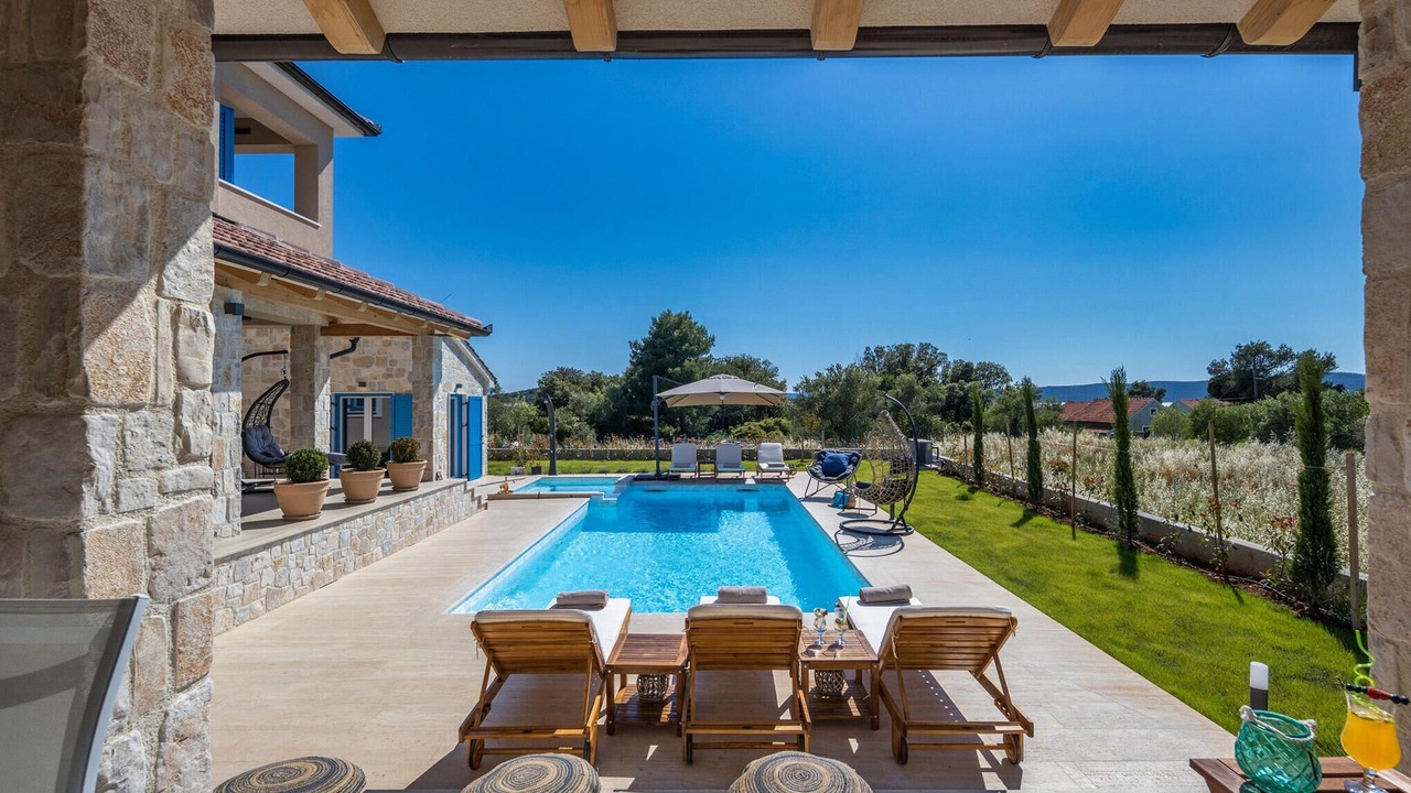 Photo of Outdoor in Muline