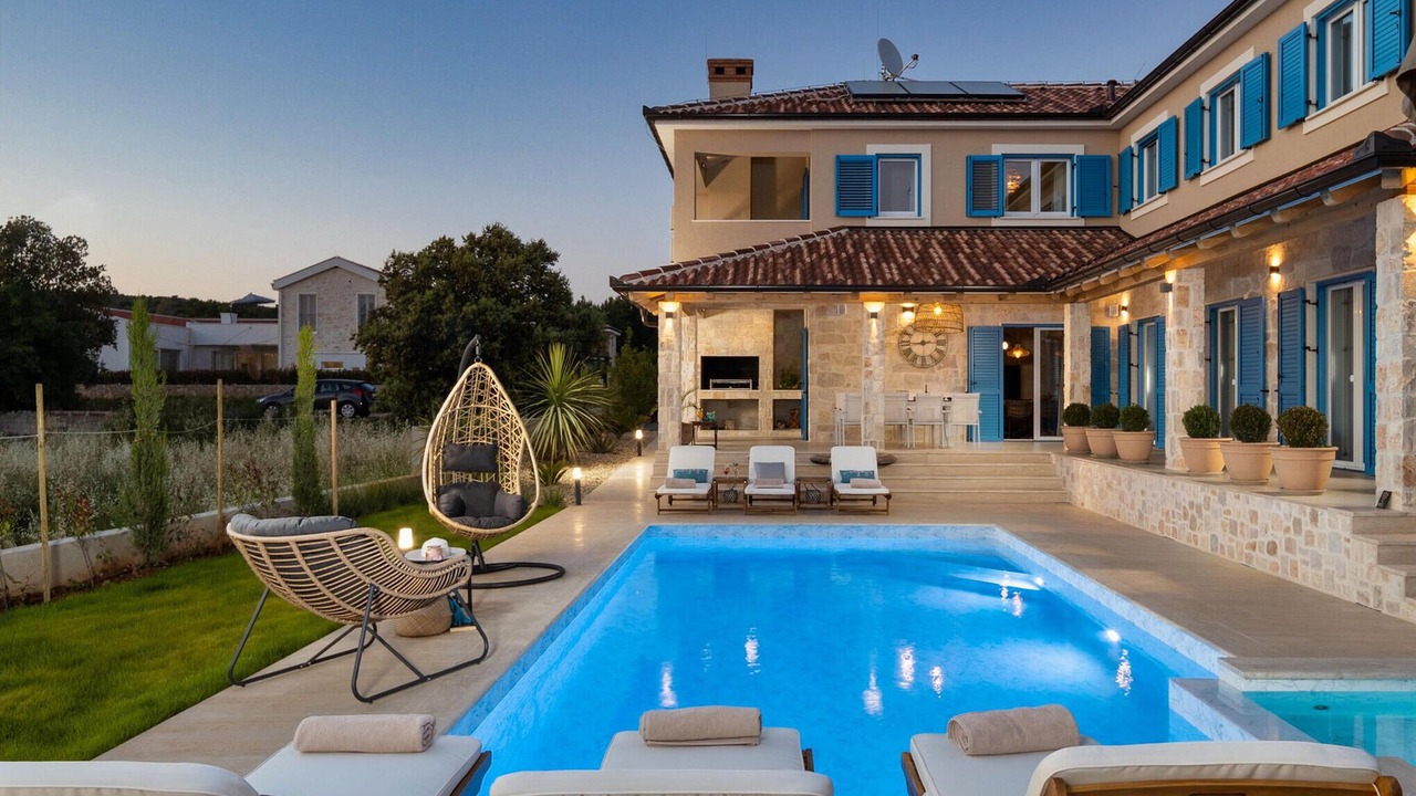 Photo of Outdoor in Muline