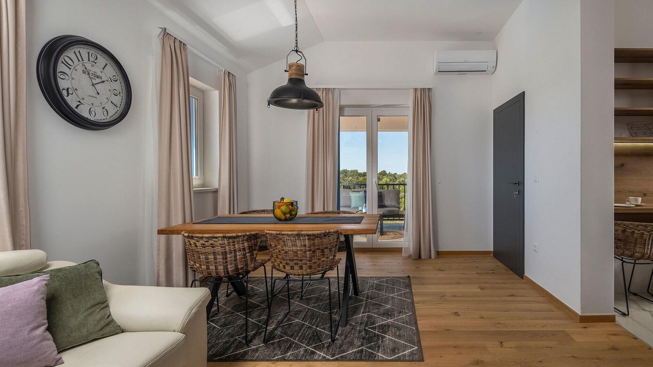 Photo of Bedroom in Muline