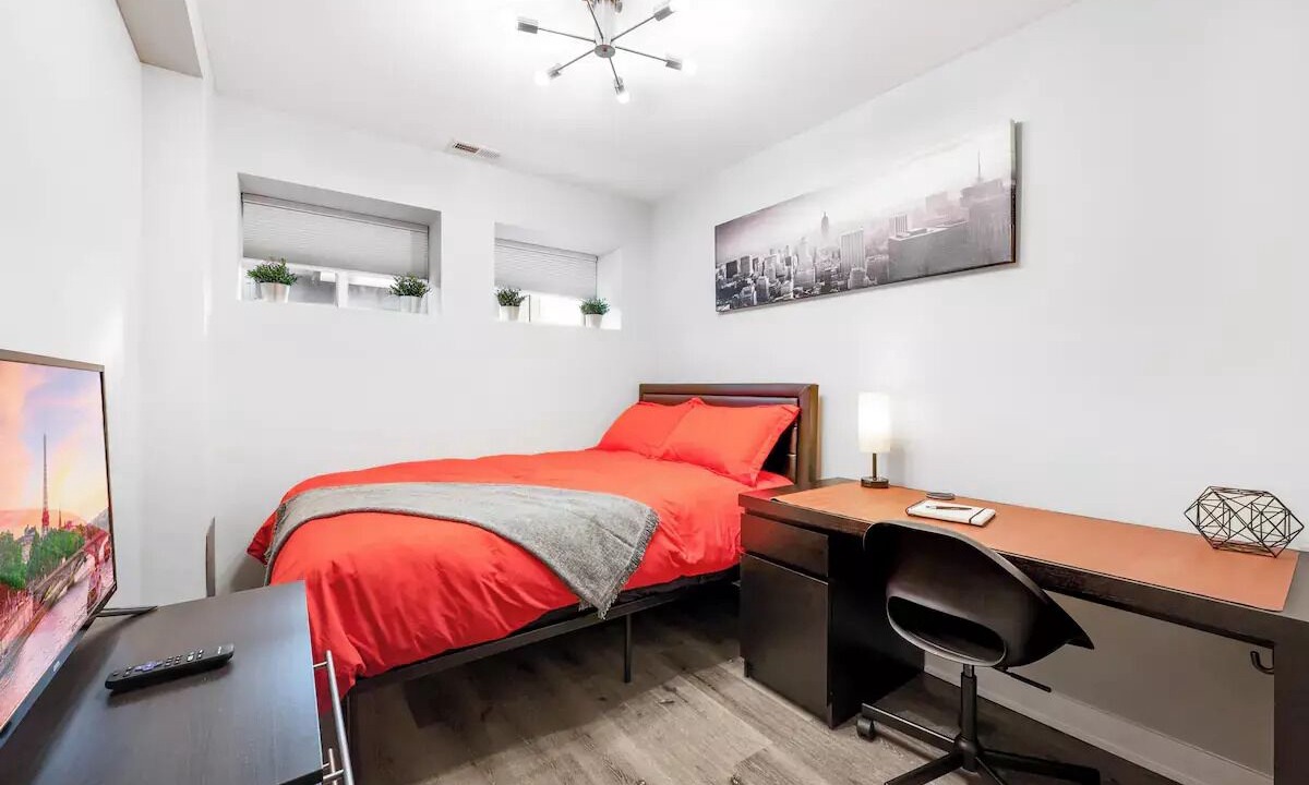 Photo of Bedroom in Heart of Chicago
