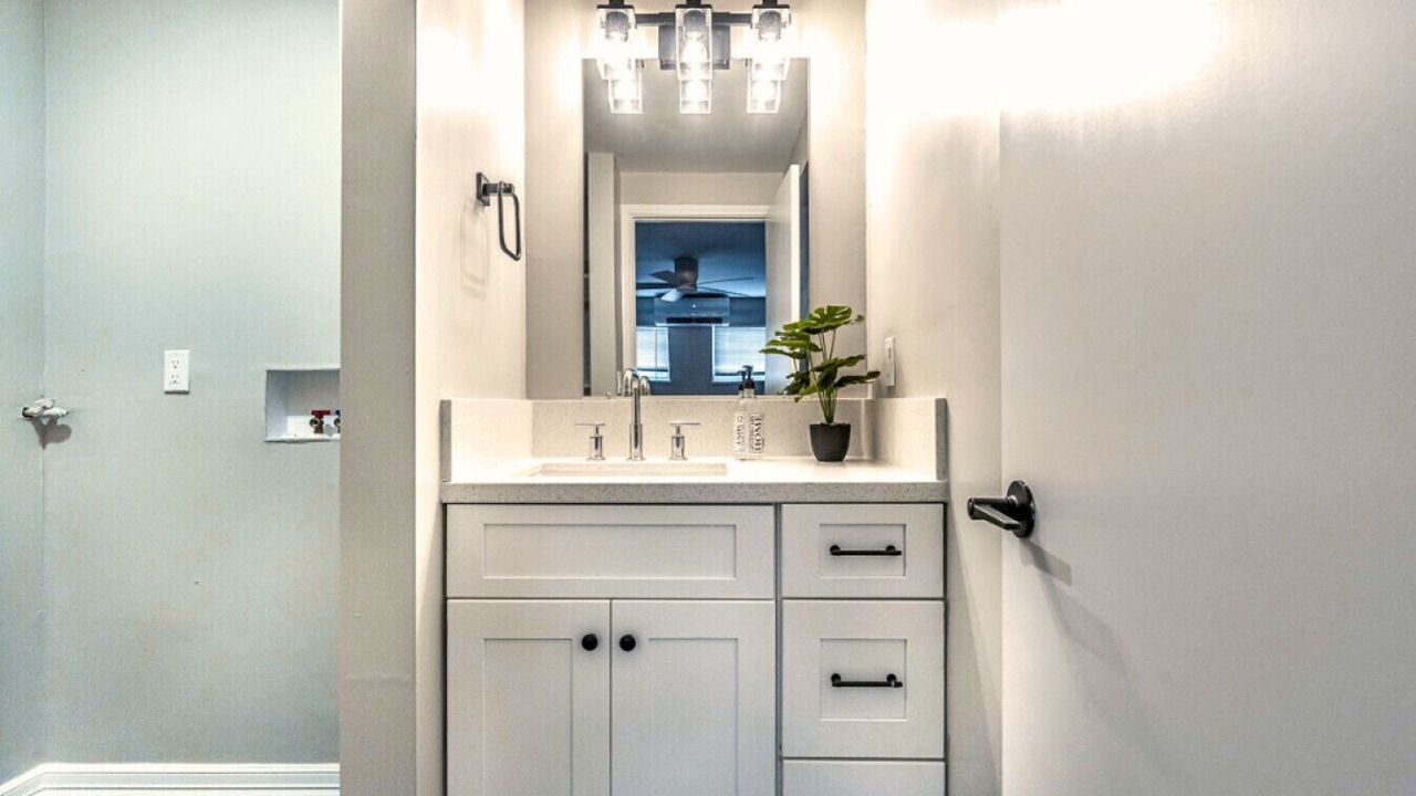 Photo of Bathroom in Neartown