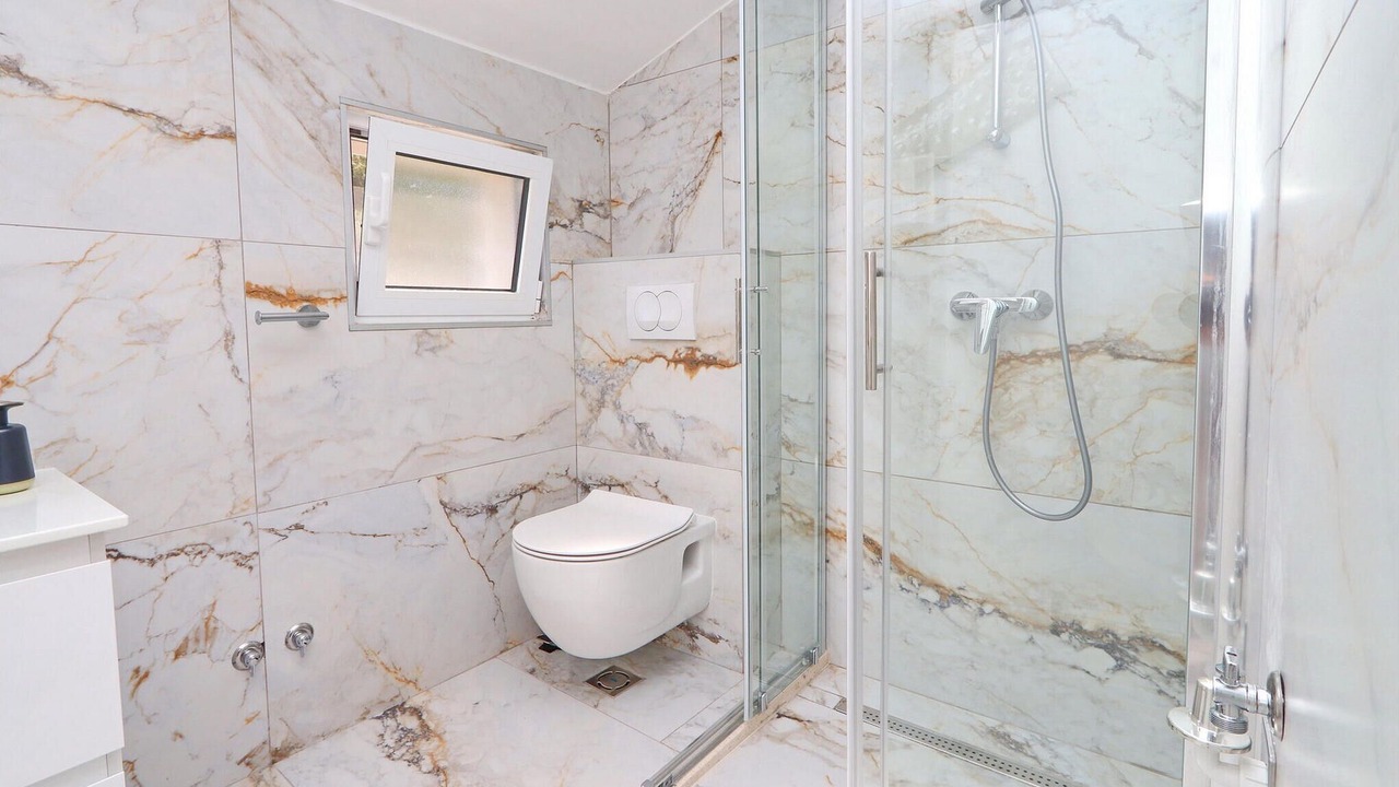 Photo of Bathroom in Potirna