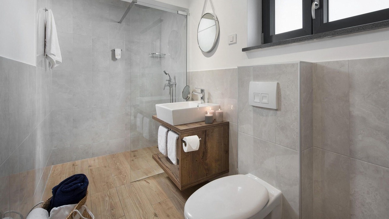 Photo of Bathroom in Vinez
