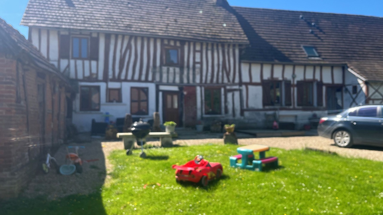 Photo of Outdoor in Tilly