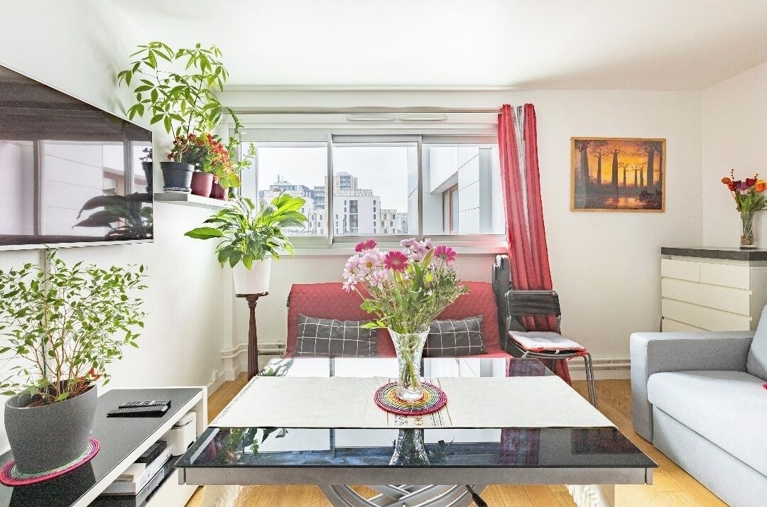 Photo of Livingroom in Saint-Lambert
