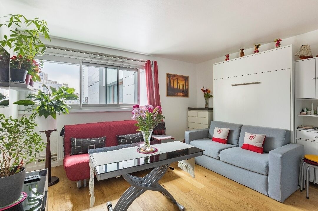 Photo of Livingroom in Saint-Lambert