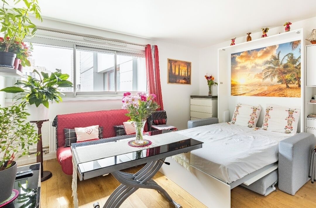 Photo of Bedroom in Saint-Lambert
