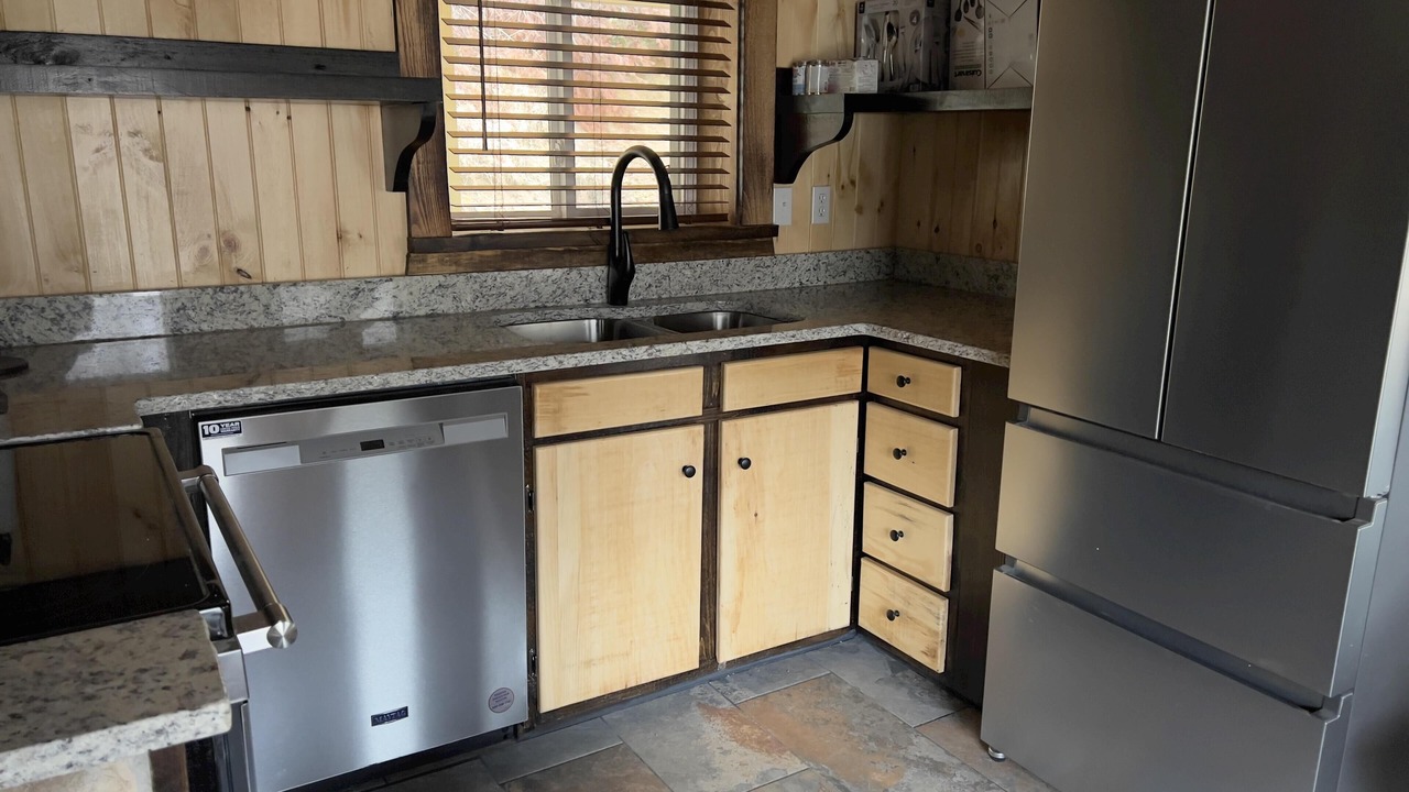 Photo of Kitchen in Beattyville