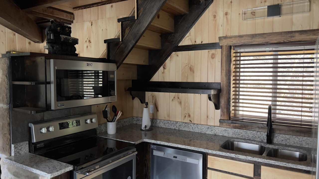 Photo of Kitchen in Beattyville