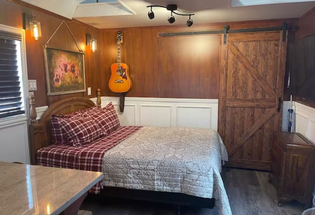 Photo of Bedroom in Fredonia