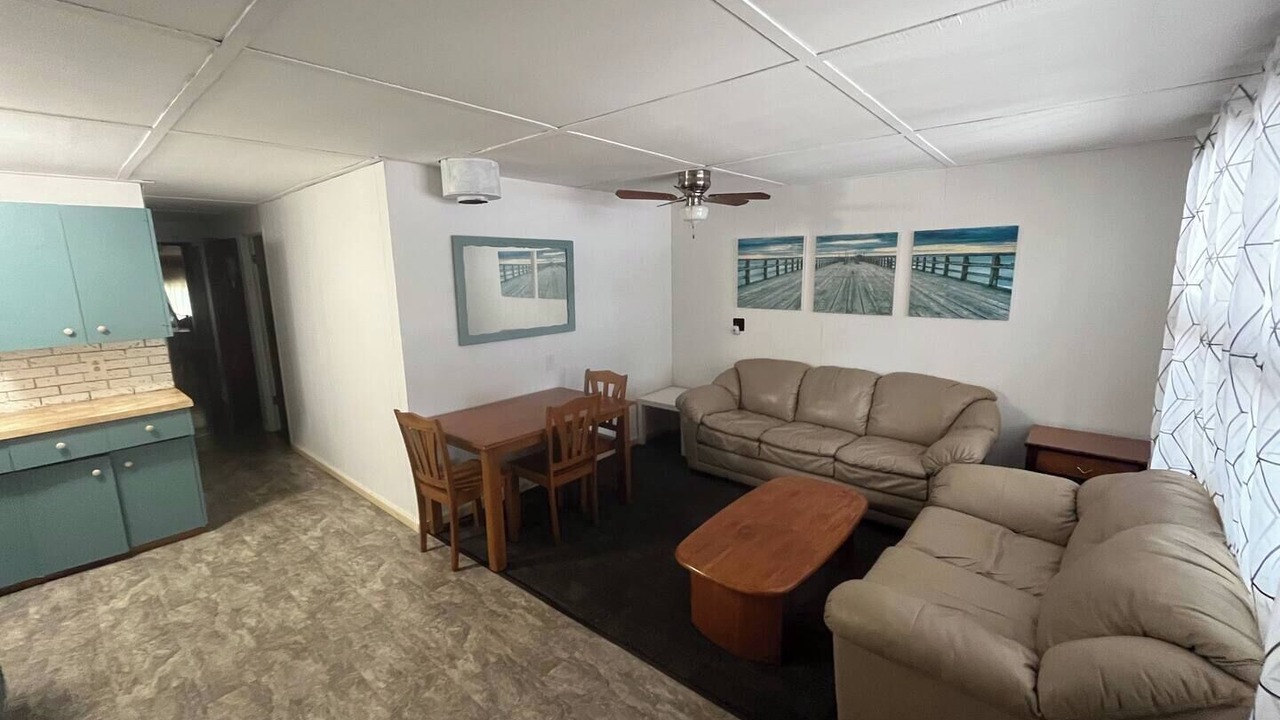 Photo of Livingroom in Beaconia