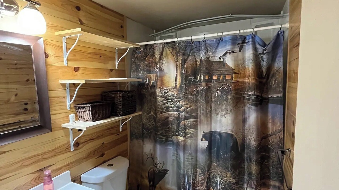 Photo of Bathroom in Beaconia