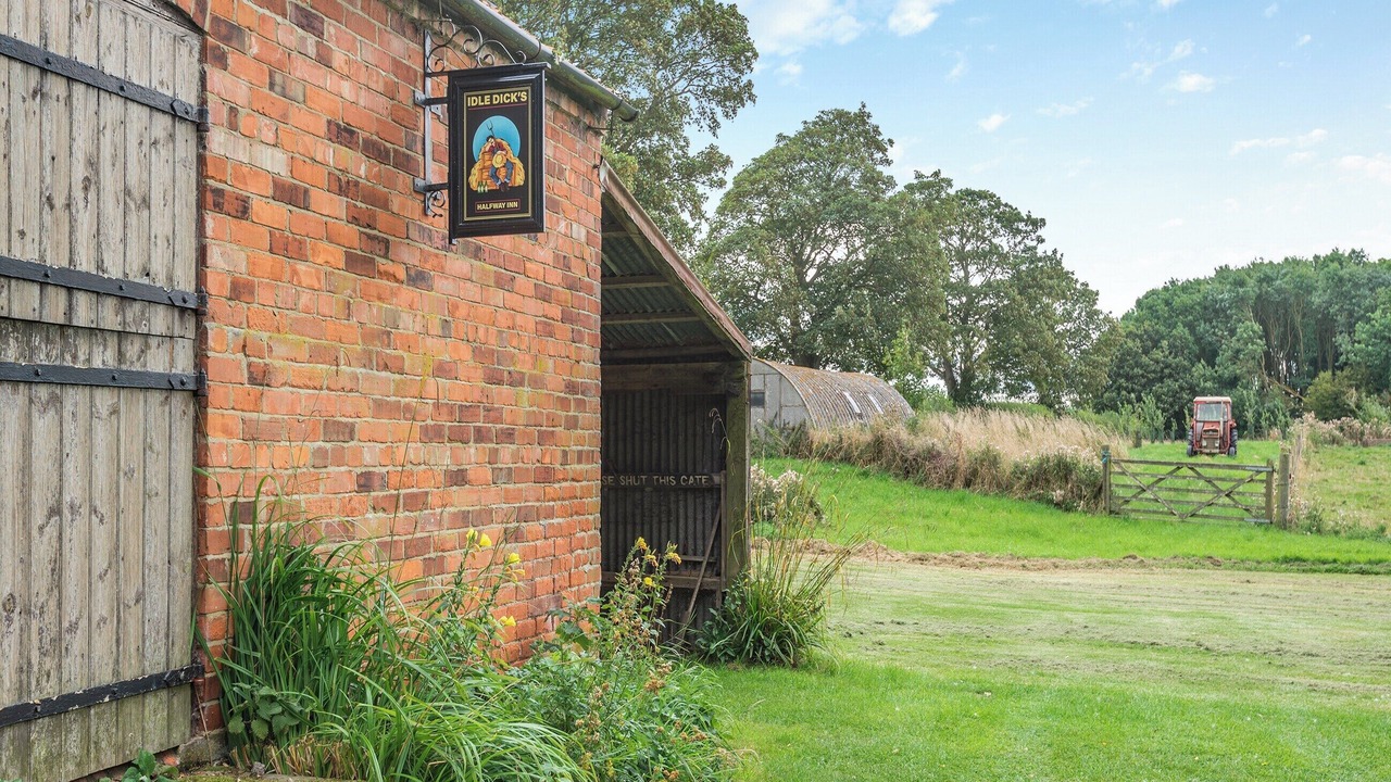 Photo of Bedroom in Grimsby