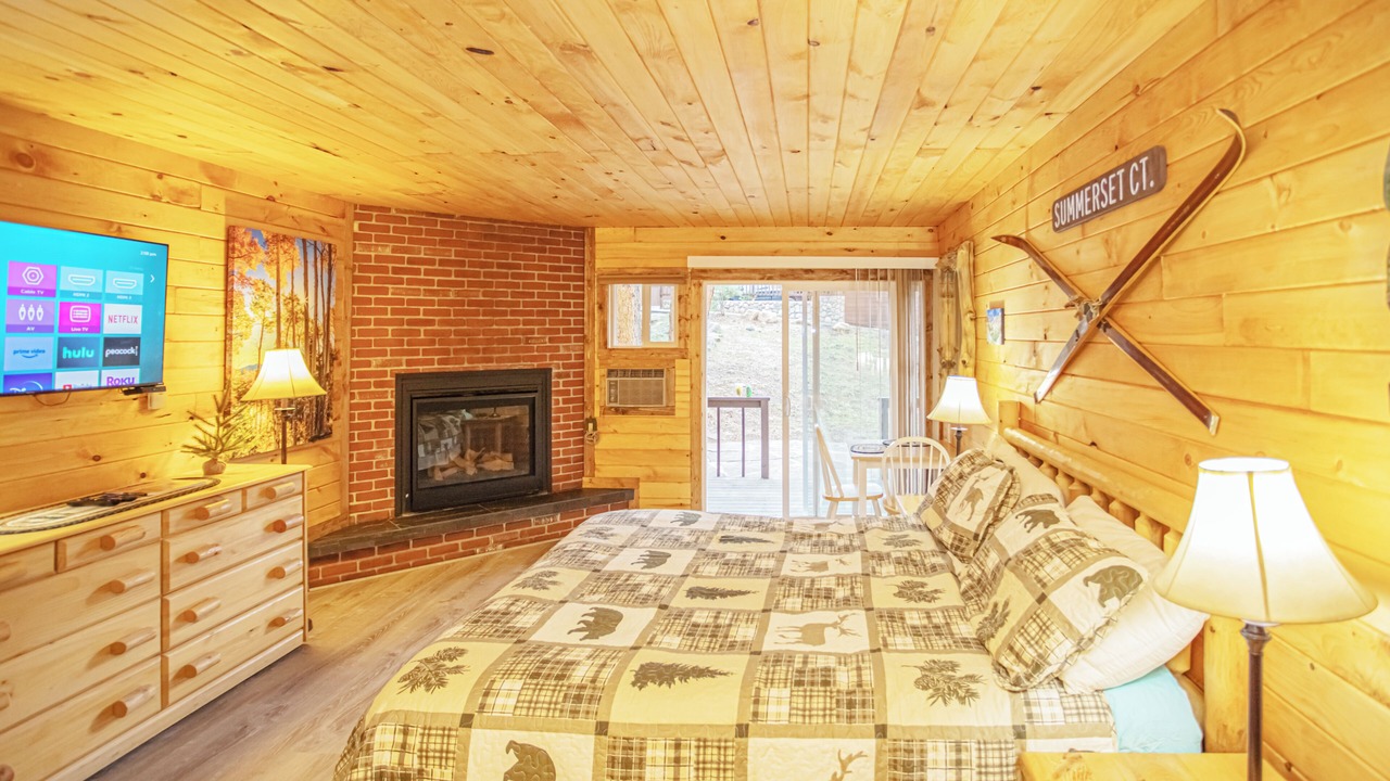 Photo of Bedroom in Estes Park