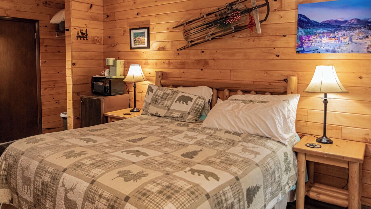 Photo of Bedroom in Estes Park