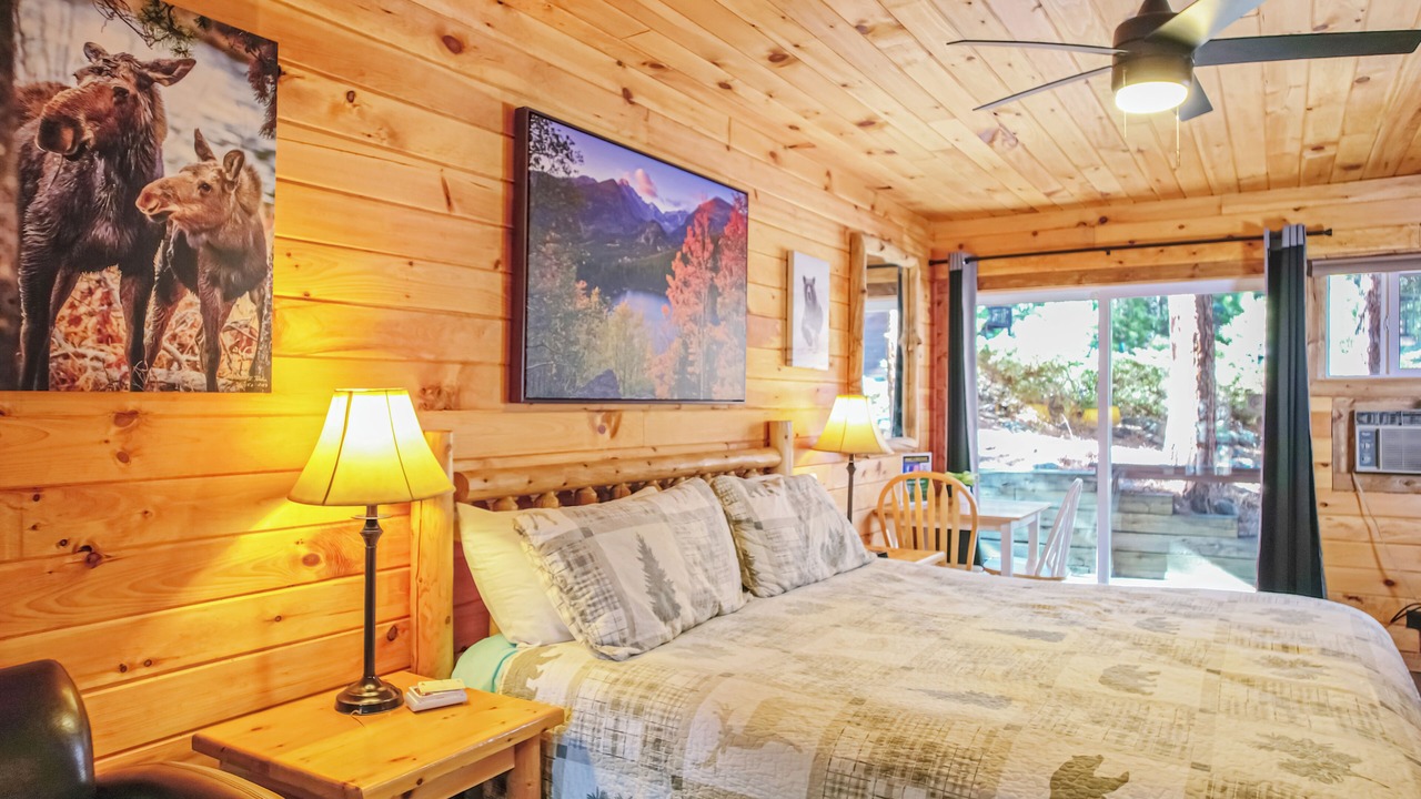 Photo of Bedroom in Estes Park