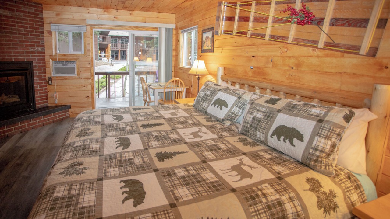 Photo of Bedroom in Estes Park