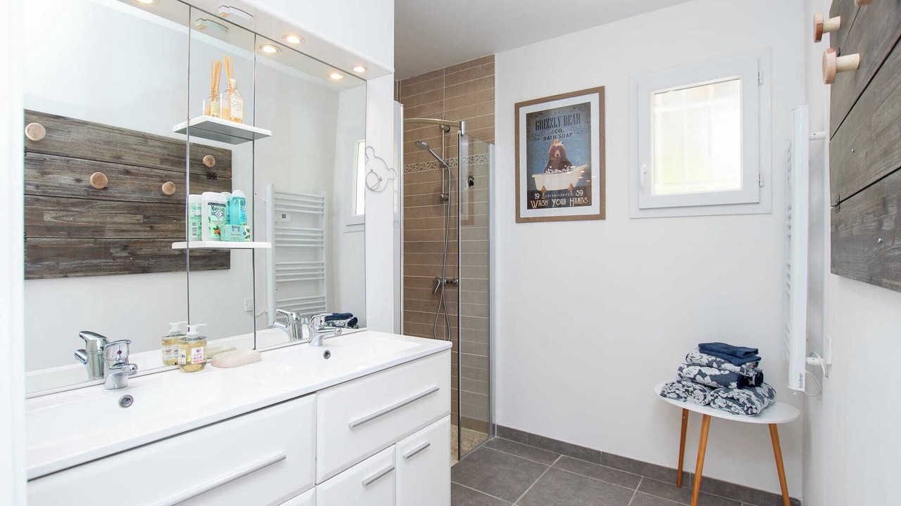 Photo of Bathroom in Thoux