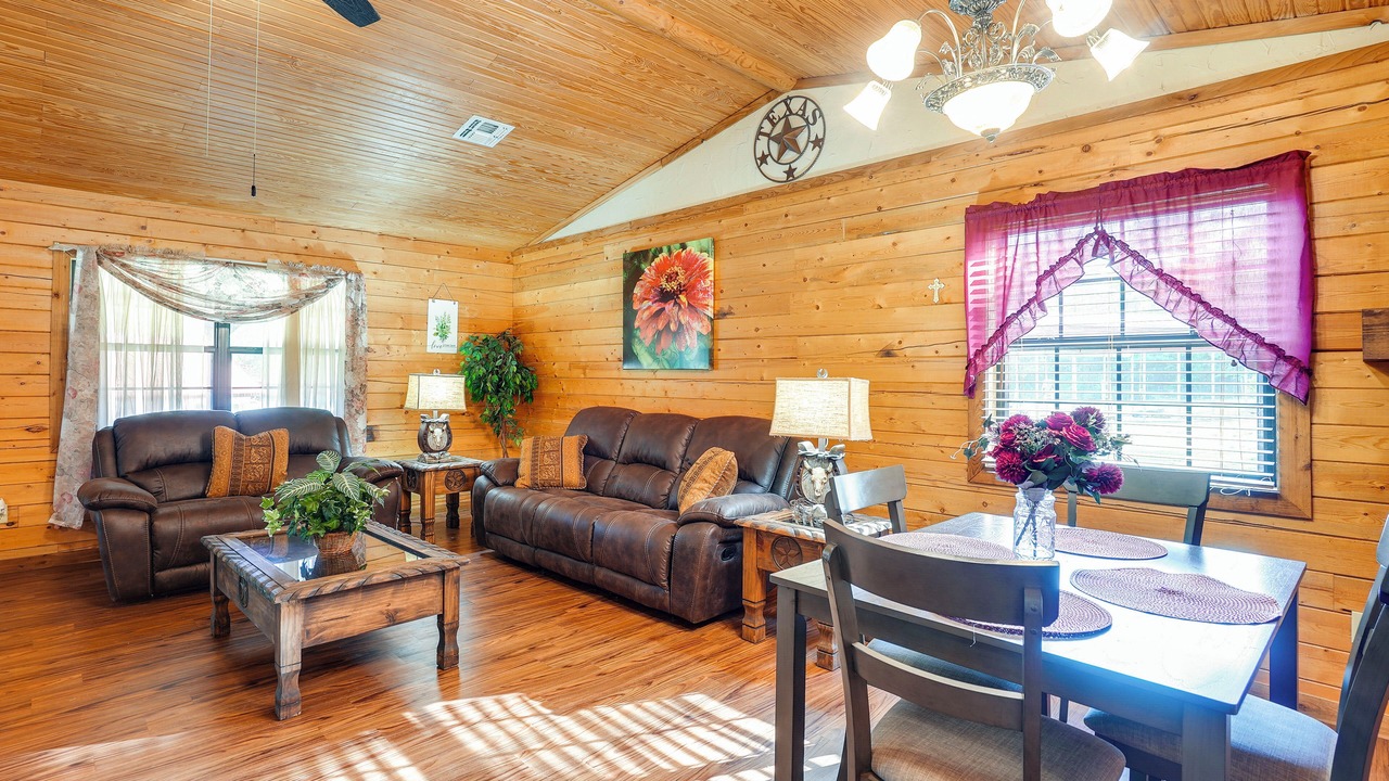 Photo of Bedroom in Kilgore