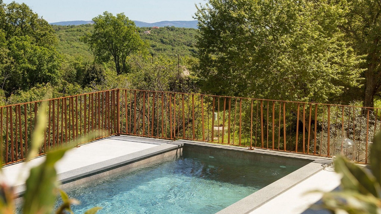 Photo of Outdoor in Rogocana
