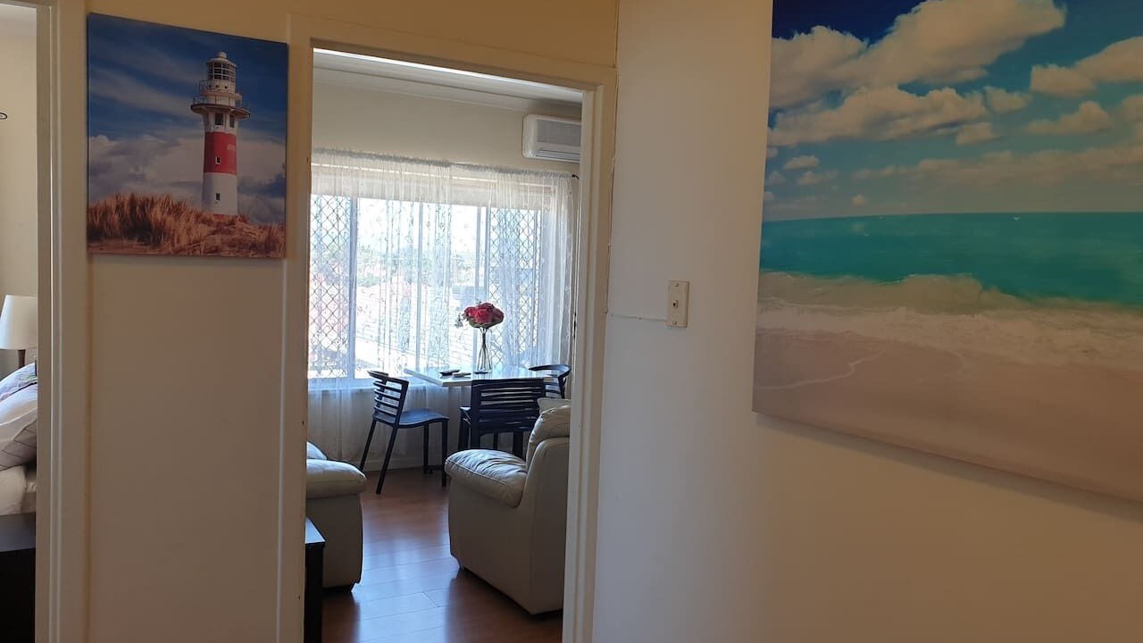 Photo of Livingroom in Semaphore Park