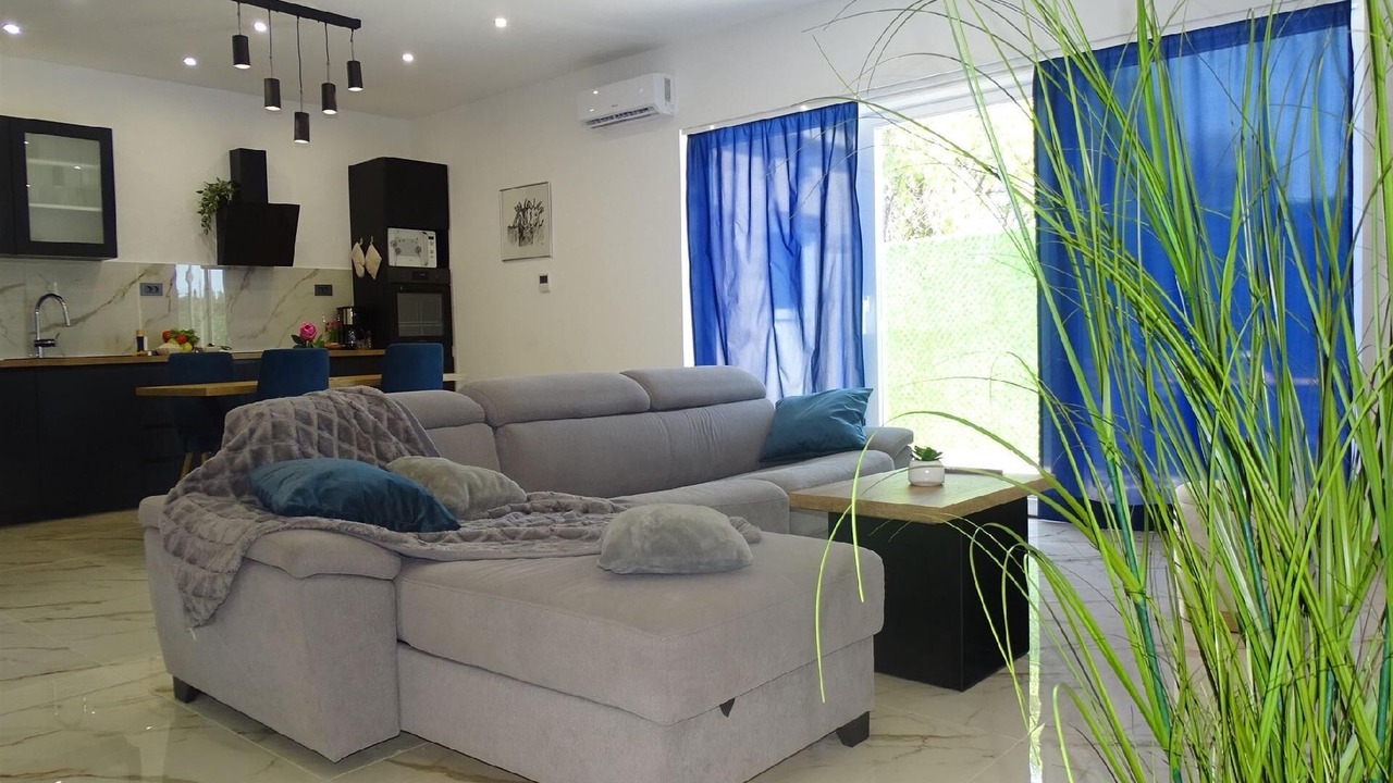 Photo of Livingroom in Pristeg