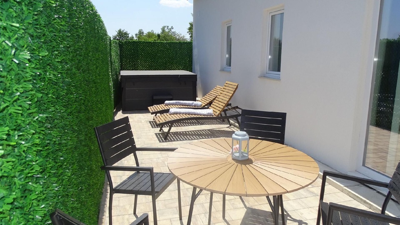 Photo of Outdoor in Pristeg