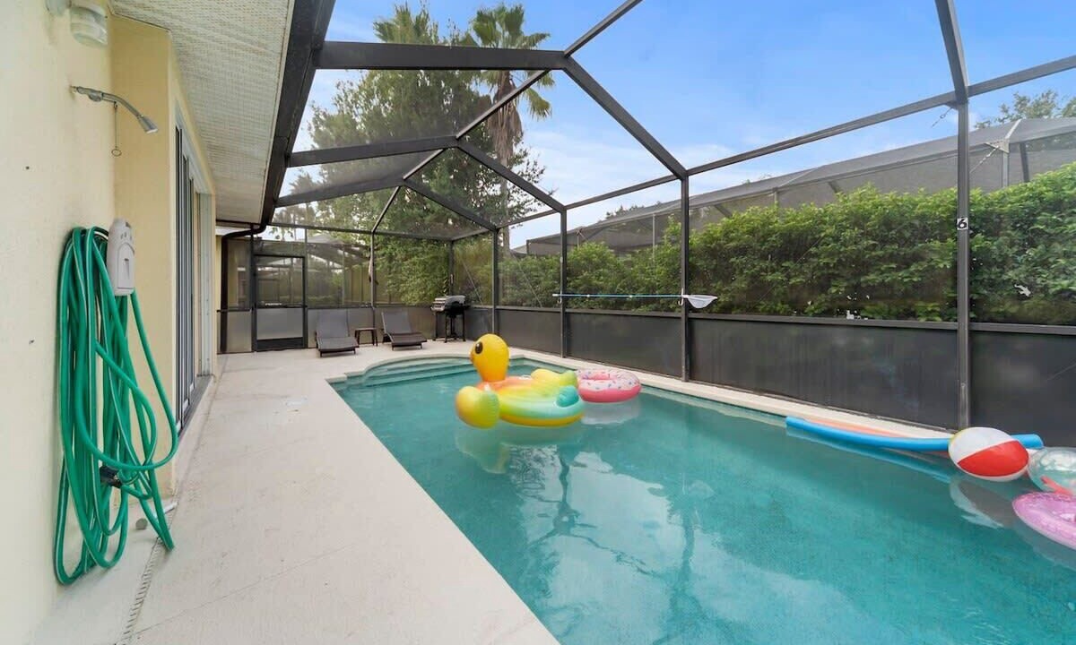 Photo of Outdoor in Sunset Lakes