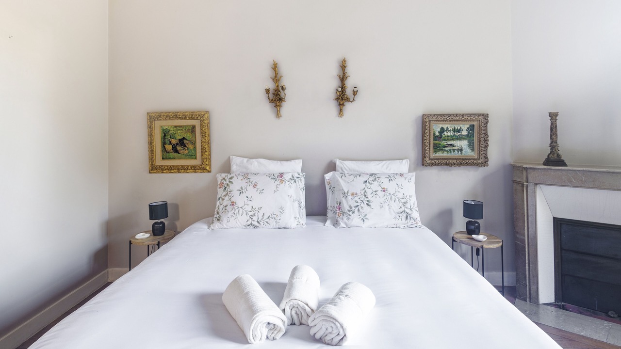 Photo of Bedroom in Le Chesnay