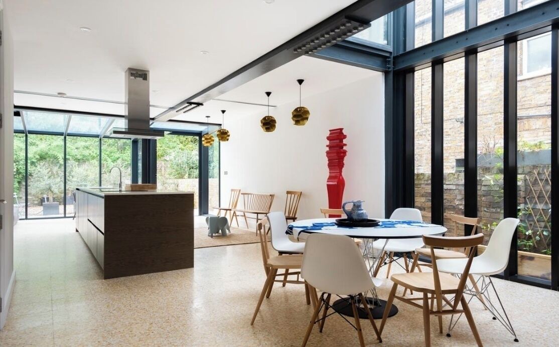 Photo of Others in Notting Hill