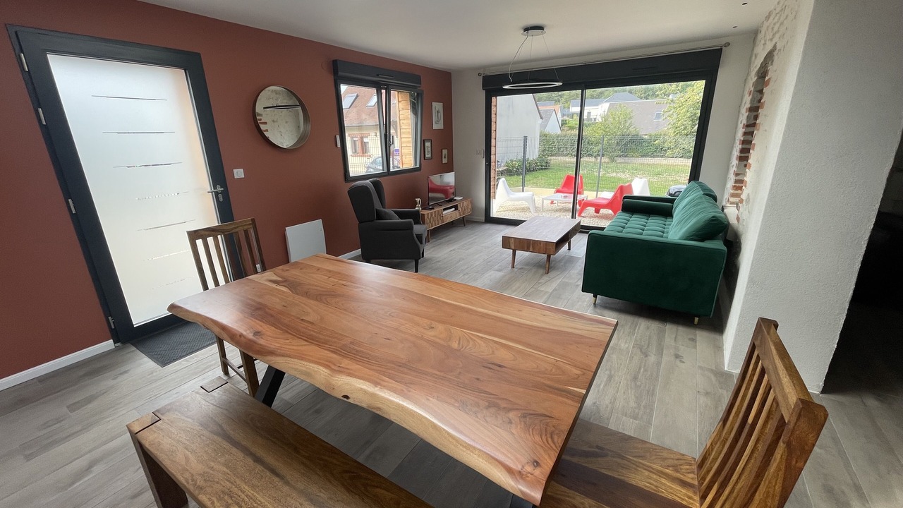 Photo of Livingroom in Ballan-Mire