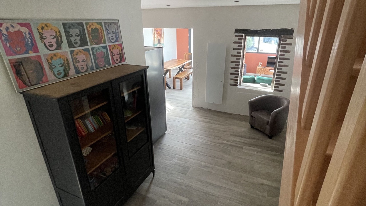 Photo of Others in Ballan-Mire