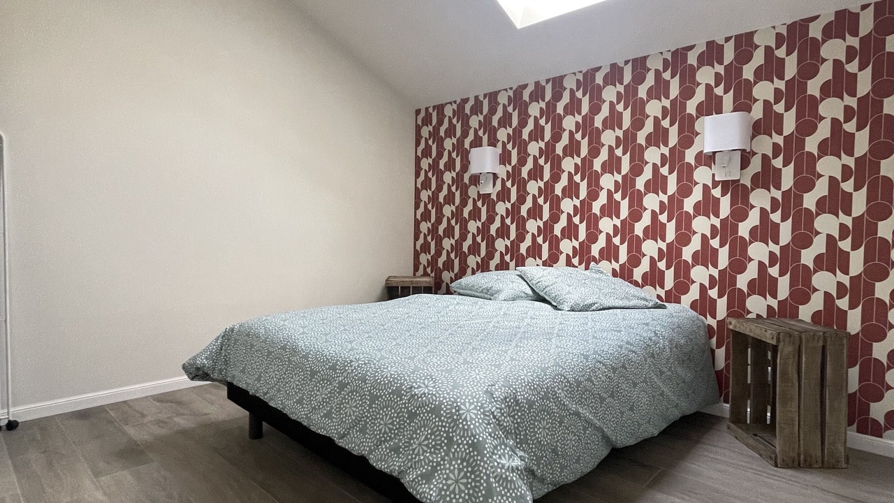 Photo of Bedroom in Ballan-Mire