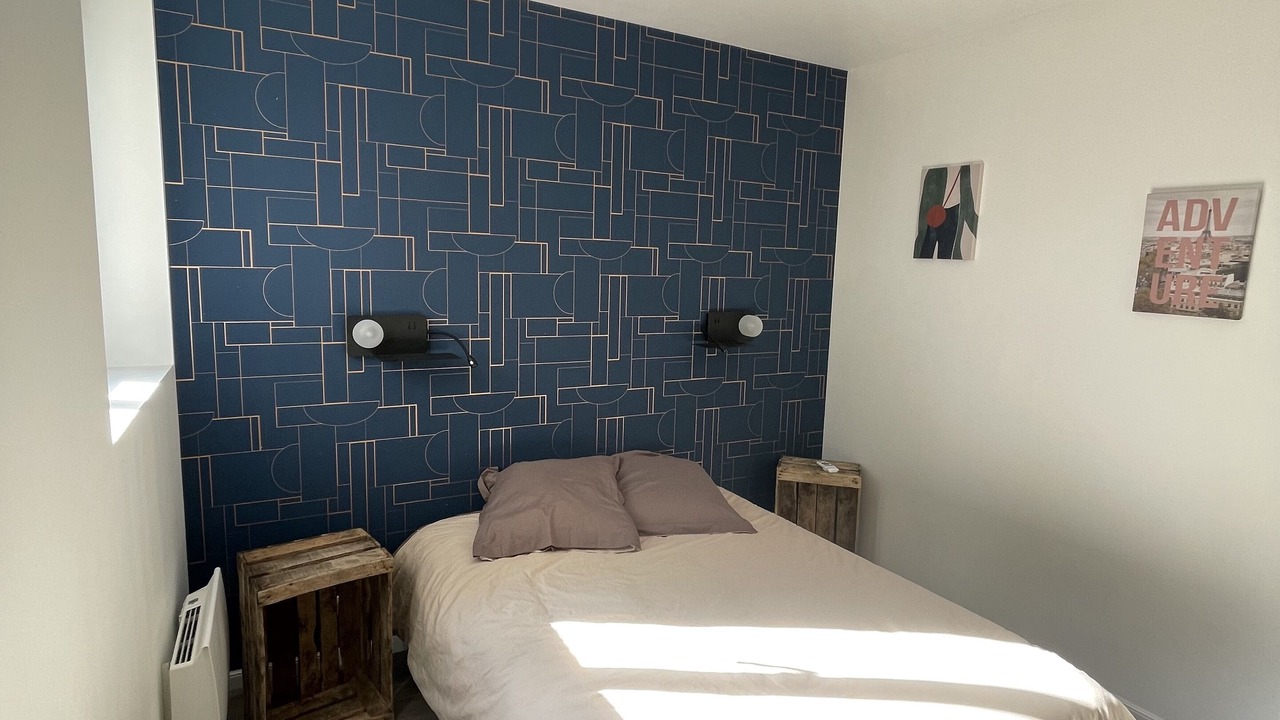 Photo of Bedroom in Ballan-Mire