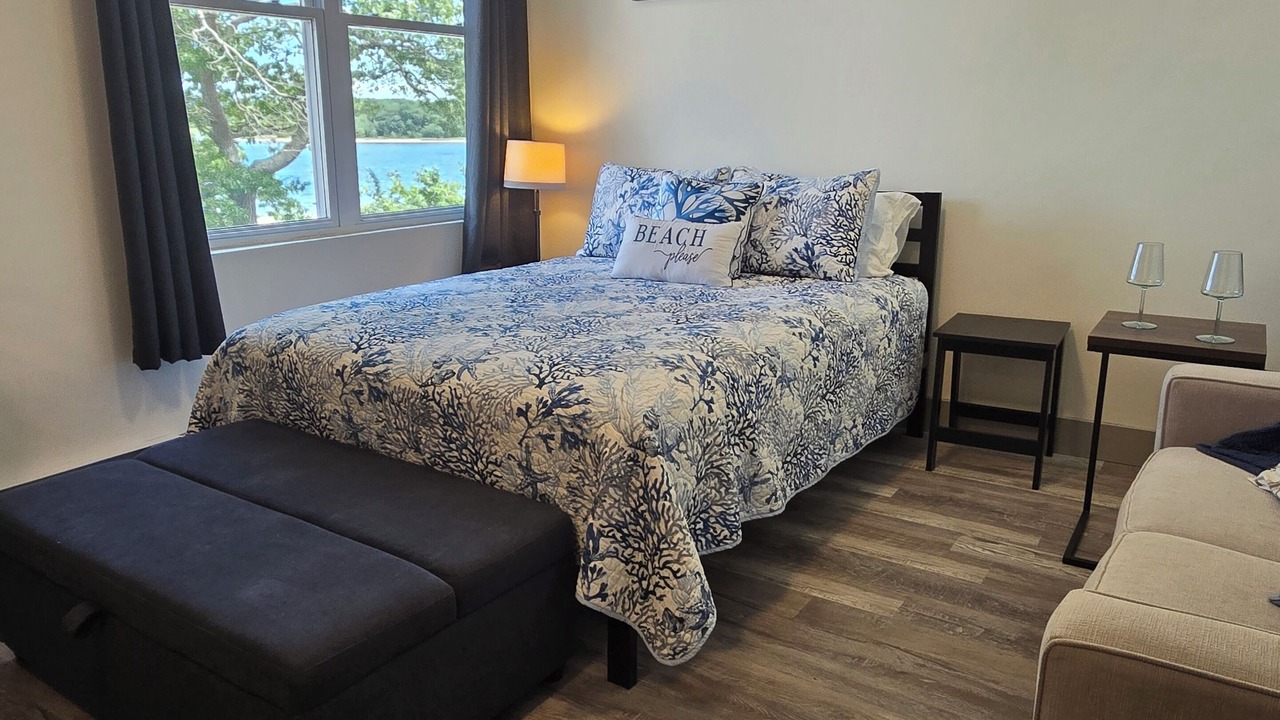 Photo of Bedroom in Onset