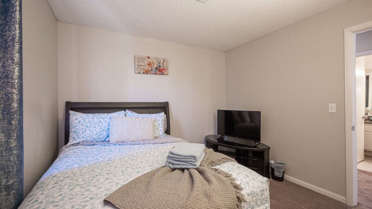 Photo of Bedroom in North Las Vegas