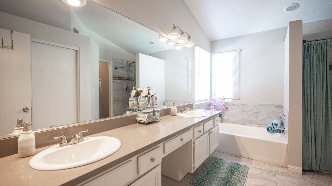 Photo of Bathroom in North Las Vegas