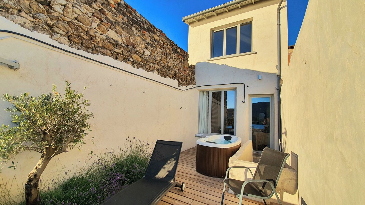 Photo of Patio Balcony in Saint-Vallier
