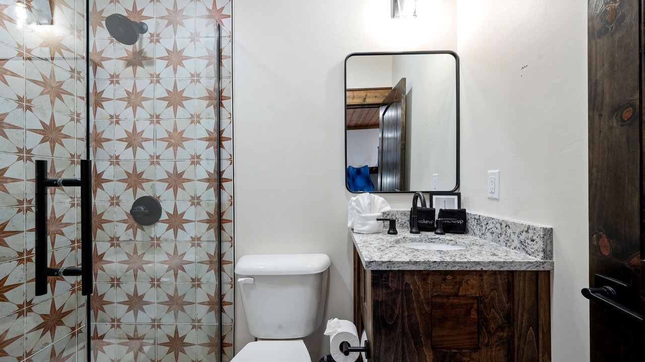 Photo of Bathroom in Broken Bow