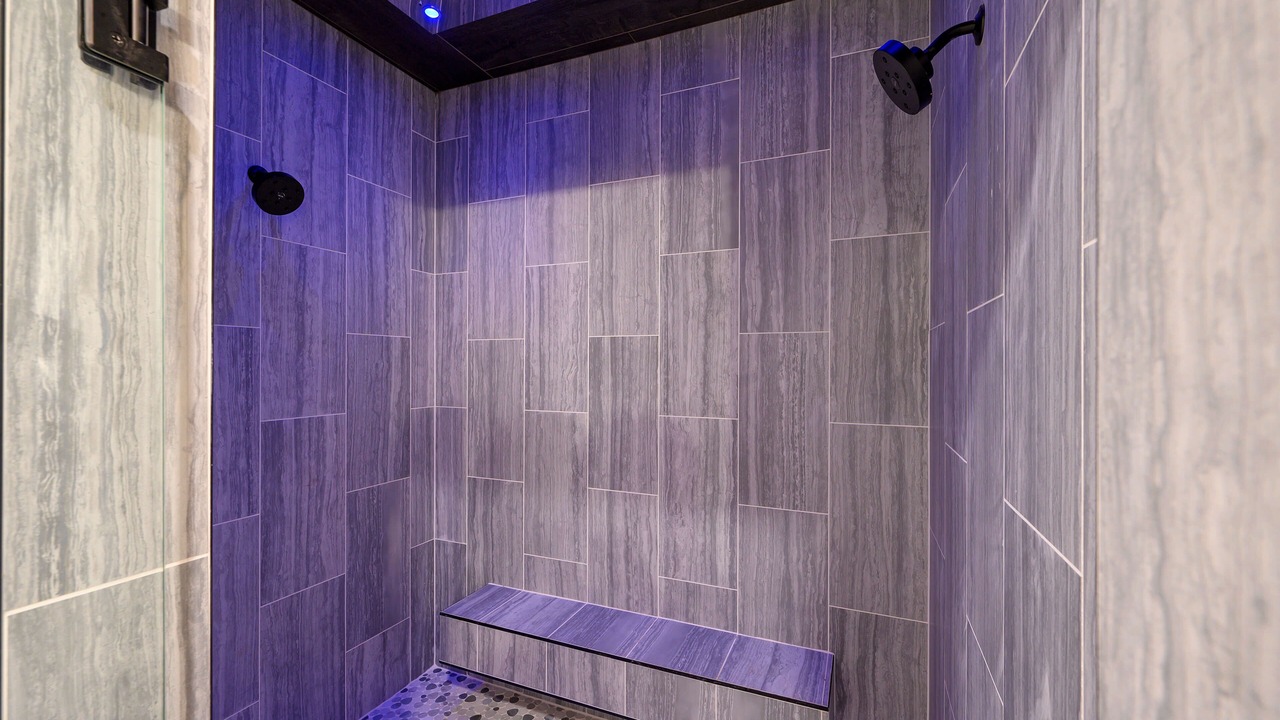 Photo of Bathroom in Broken Bow