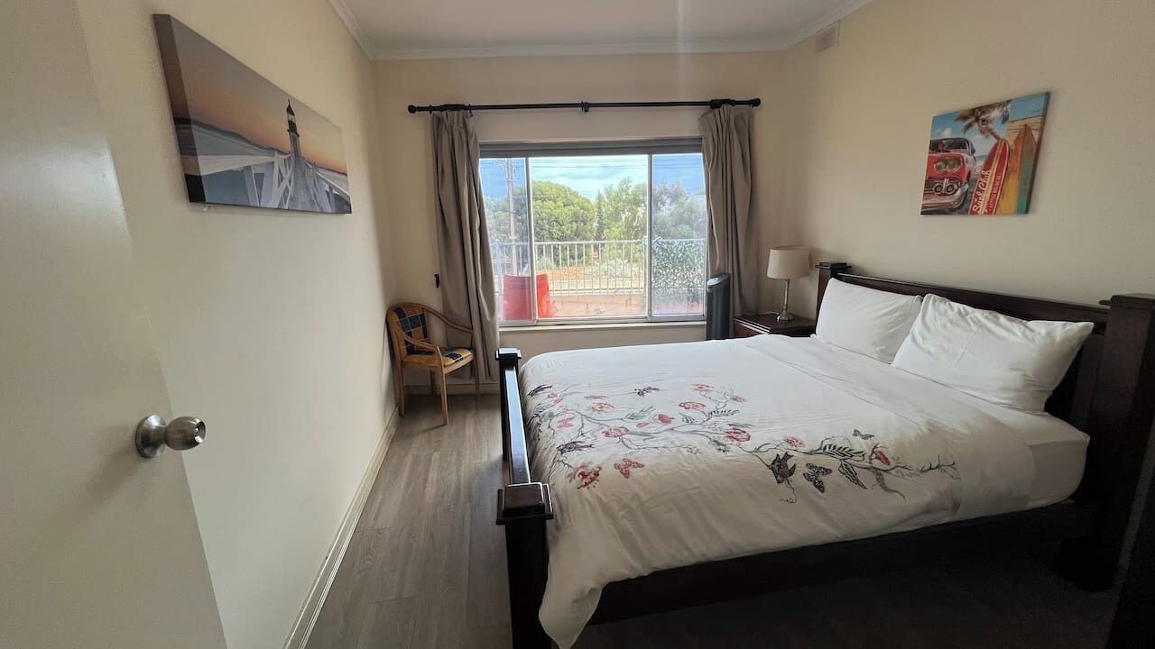 Photo of Bedroom in Semaphore Park