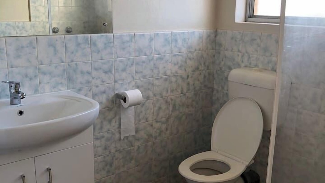 Photo of Bathroom in Semaphore Park