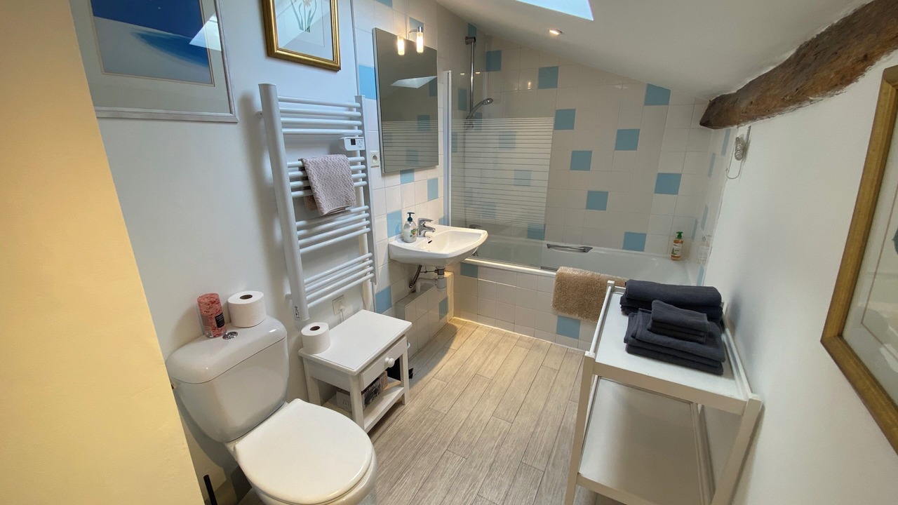 Photo of Bathroom in Mortagne-sur-Sevre