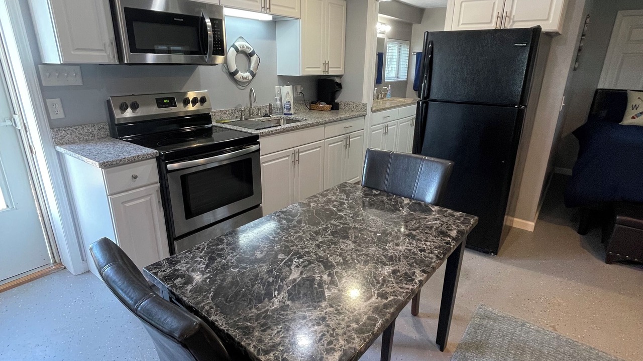 Photo of Kitchen in Simonton Lake