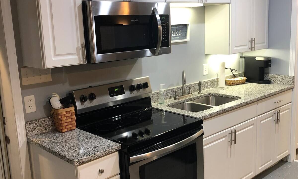 Photo of Kitchen in Simonton Lake