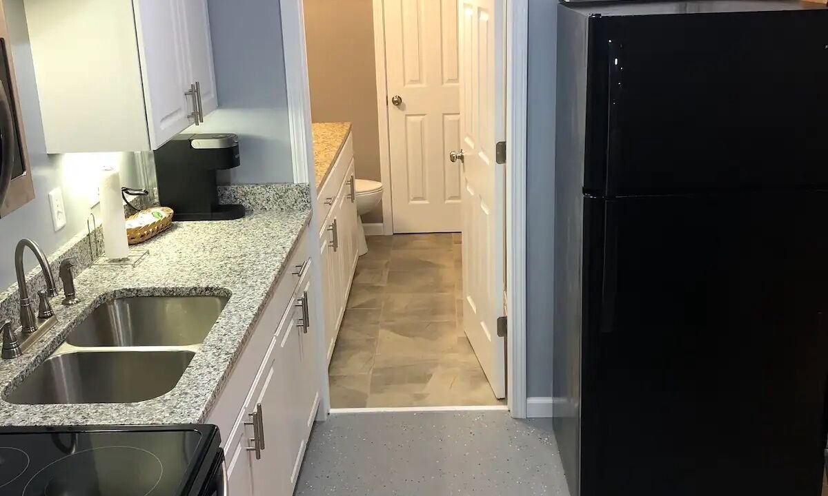 Photo of Kitchen in Simonton Lake